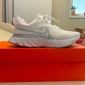 ✨ W Nike React Infinity Run 2